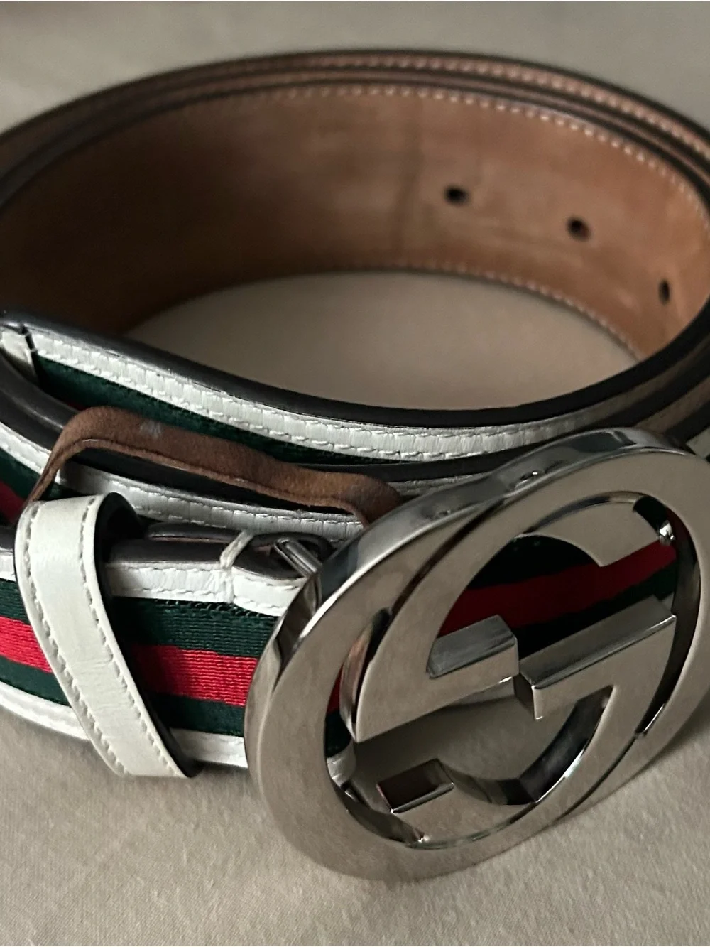 Authentic Men’s Red , White, and Green Gucci Belt